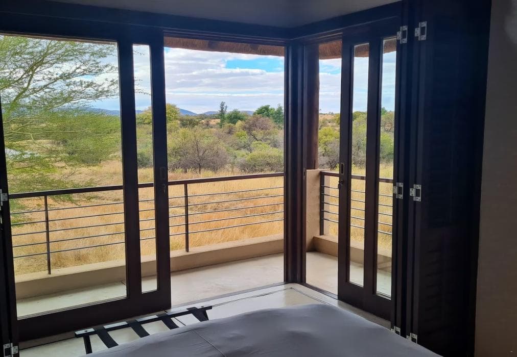 Zebula 5-Bedroom House IZN1