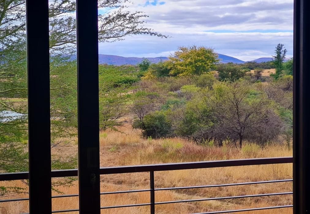 Zebula 5-Bedroom House IZN1