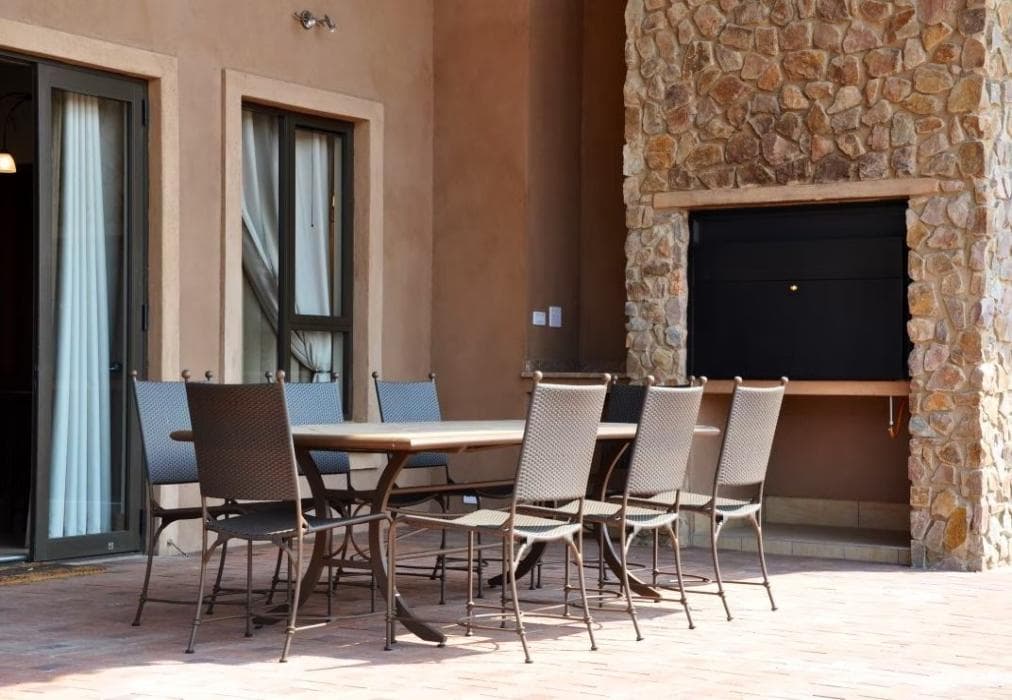 Zebula Ndlovu Cottage IV3