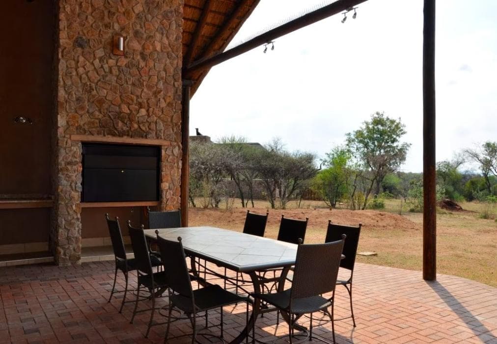 Zebula Ndlovu Cottage IV3