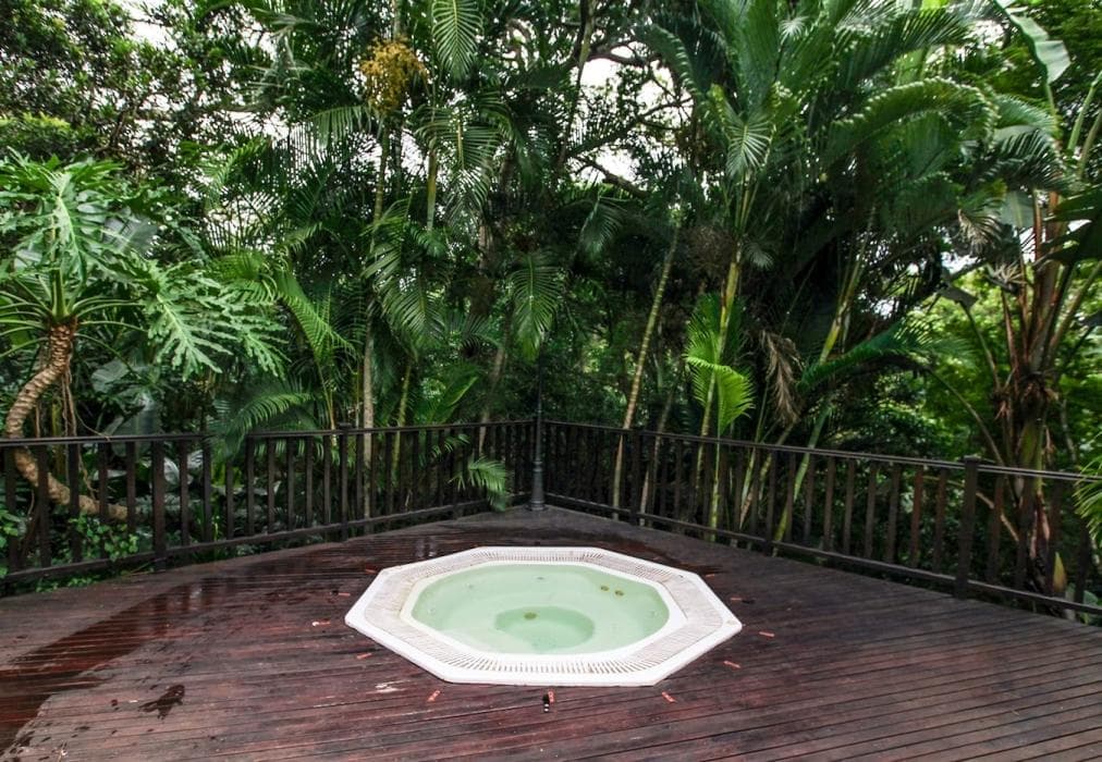 Pettigrews Place ZPF01