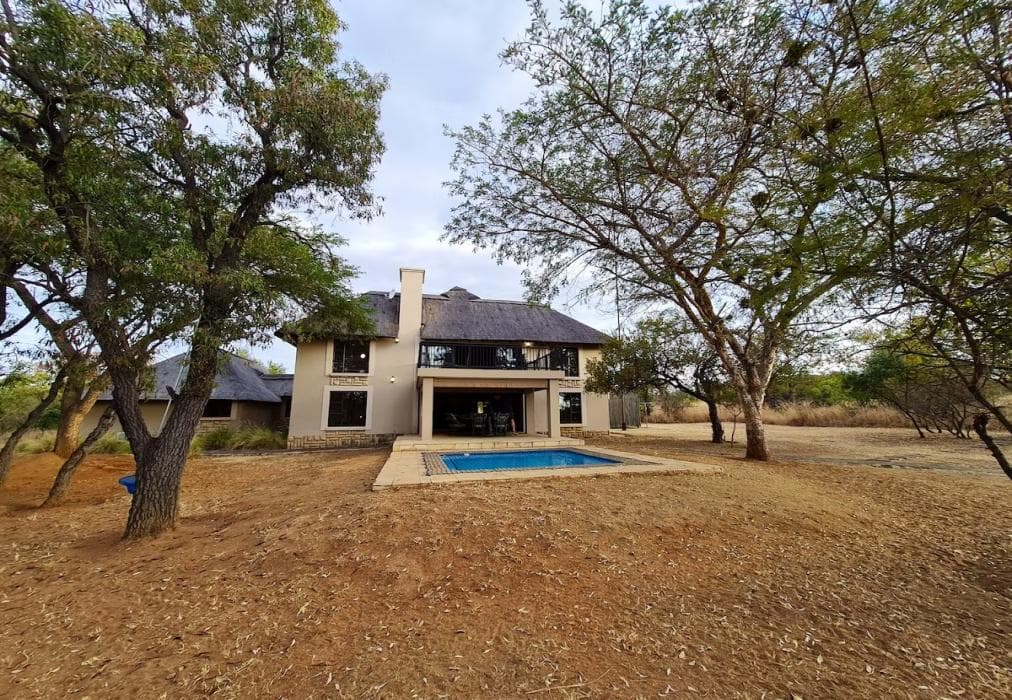 Pumba's Place Zebula 6 Bedroom House