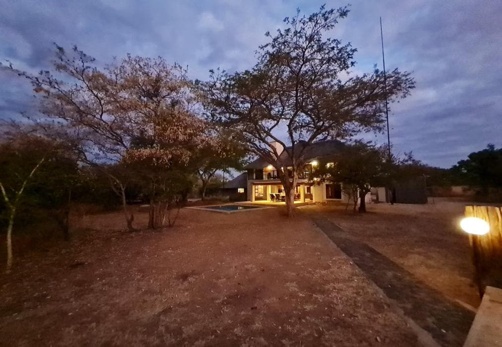 Pumba's Place Zebula 6 Bedroom House