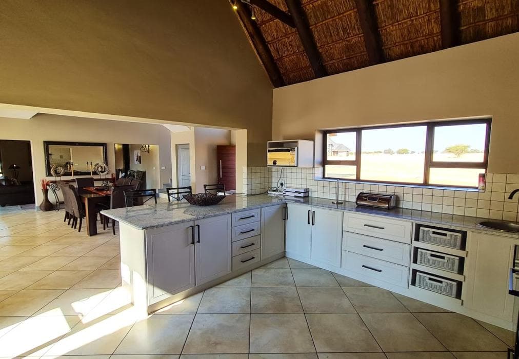 Moshate Lodge Zebula Holiday Home