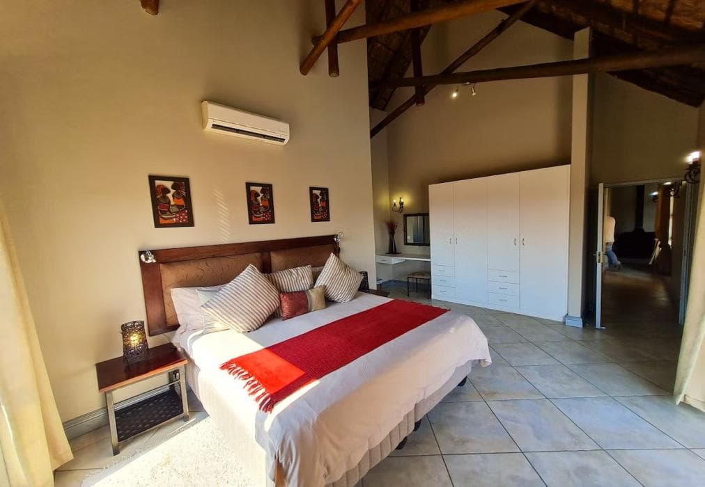 Moshate Lodge Zebula Holiday Home