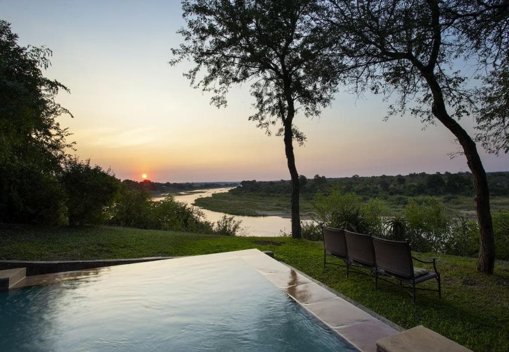 Hippo Hills, Ngwenya Lodge