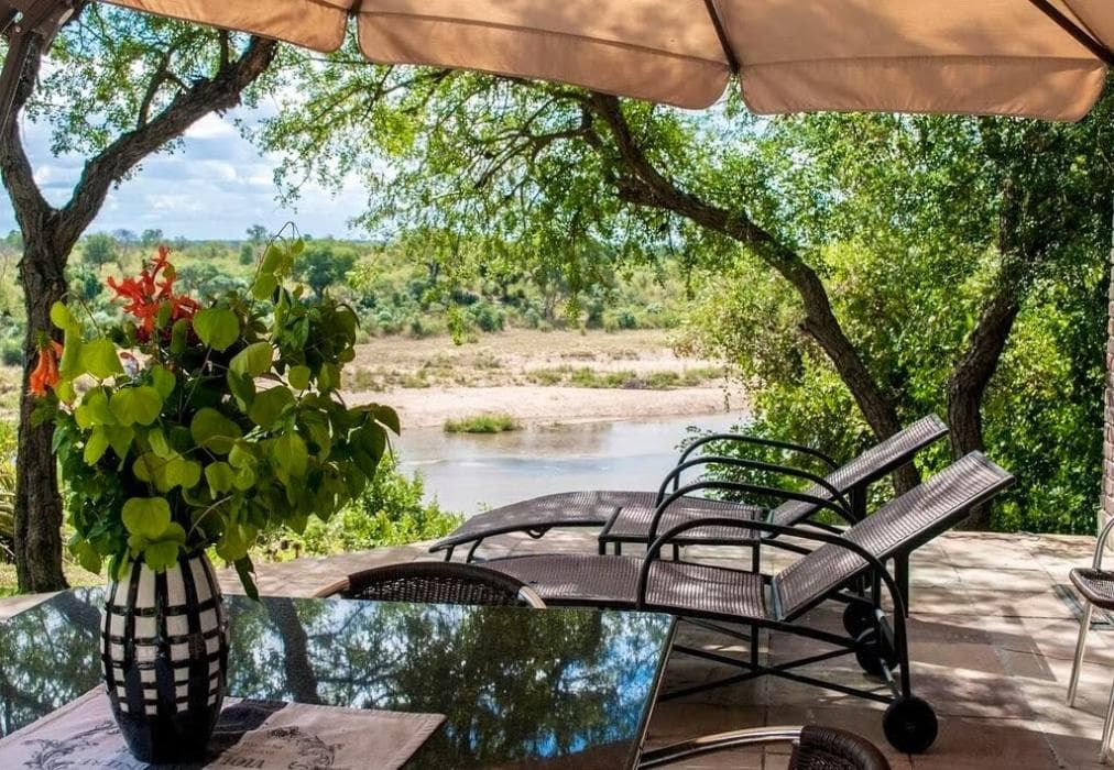 Hippo Hills, Ngwenya Lodge