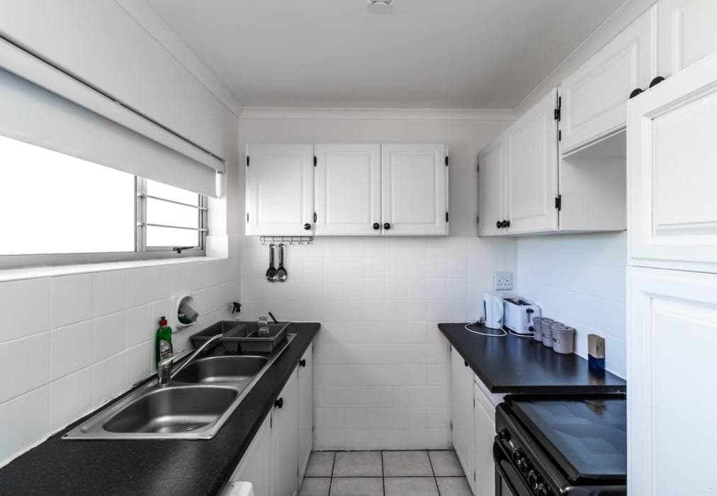 14 Warnerdoone Beachfront Apartment