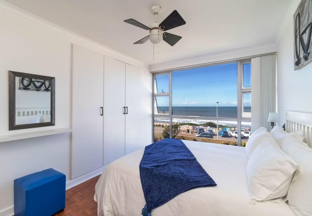 14 Warnerdoone Beachfront Apartment