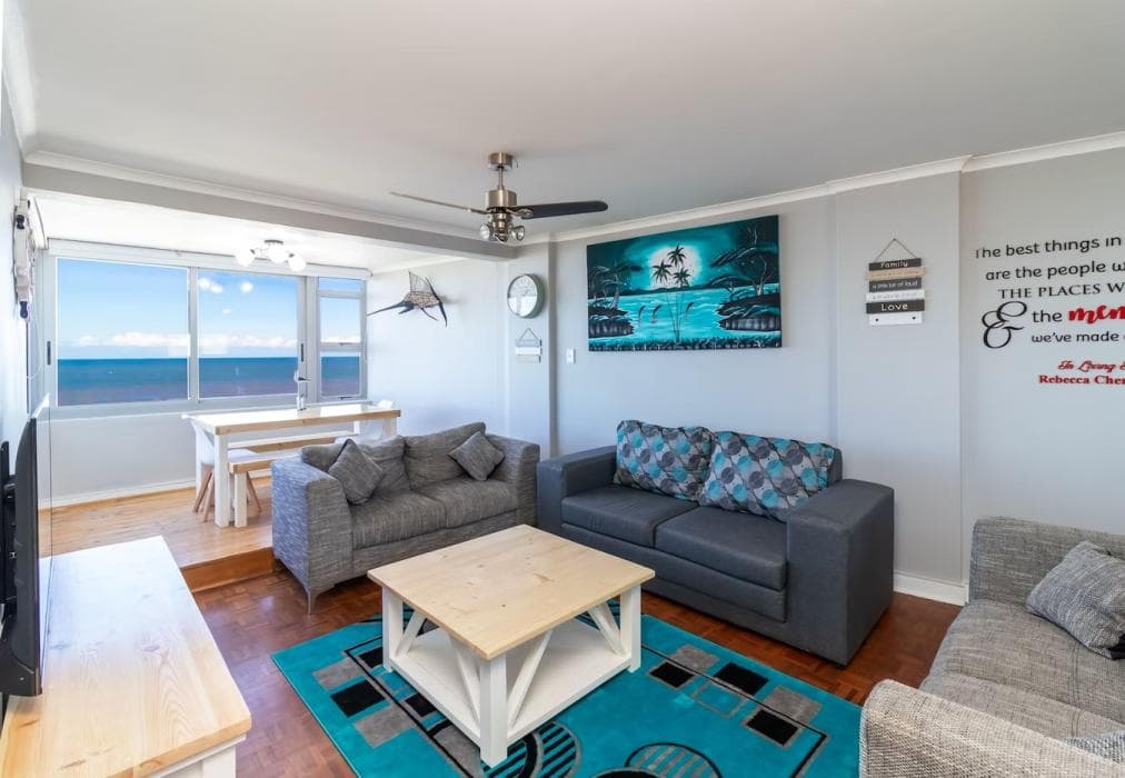 14 Warnerdoone Beachfront Apartment