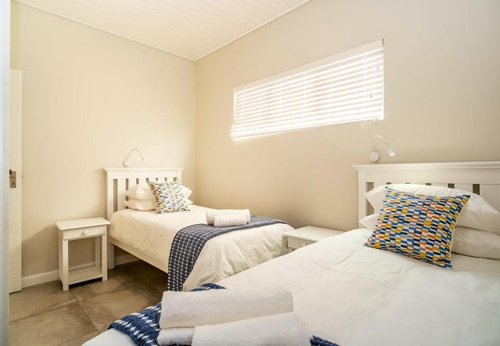 Fork West Holiday Apartment - Top Floor Unit 2