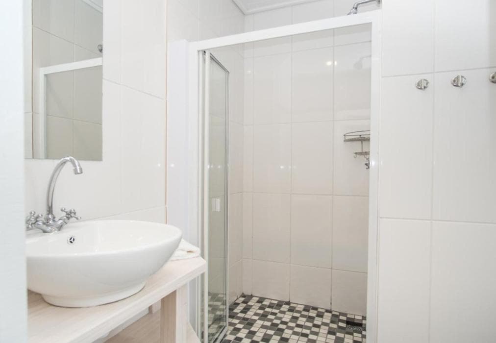 Fork West Holiday Apartment - Ground Floor Unit 3