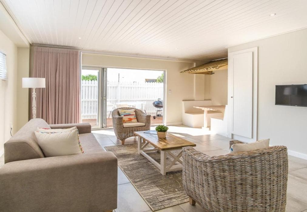 Fork West Holiday Apartment - Ground Floor Unit 8