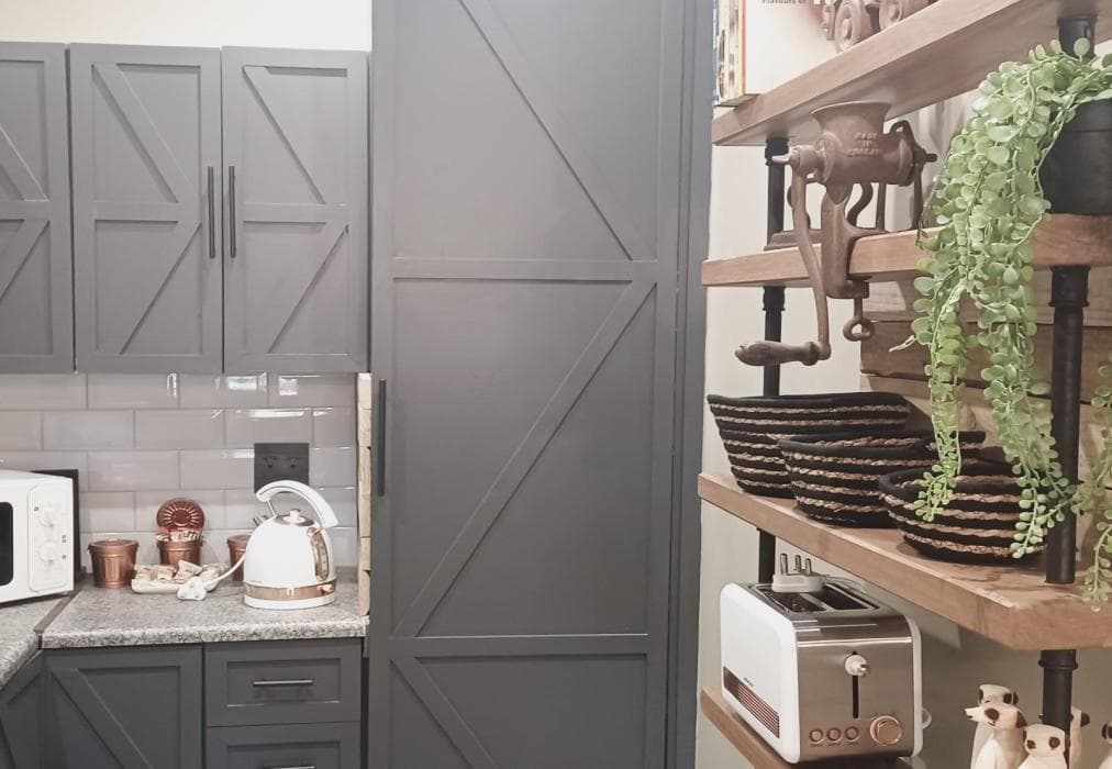 Monkey Thorn Cottage