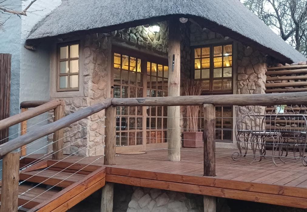 Monkey Thorn Cottage