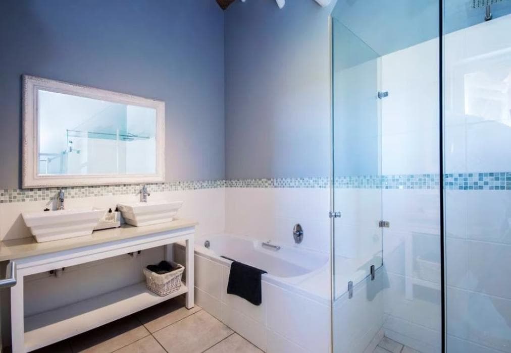 Beach Break Guest Houses and Villas