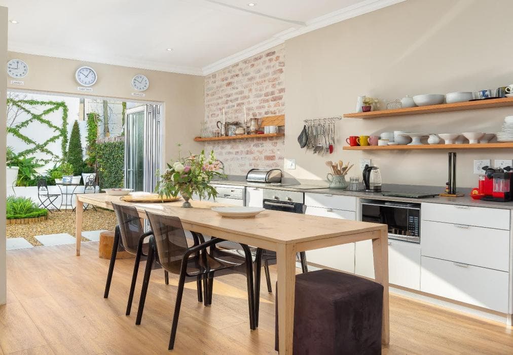 Central Claremont Garden House