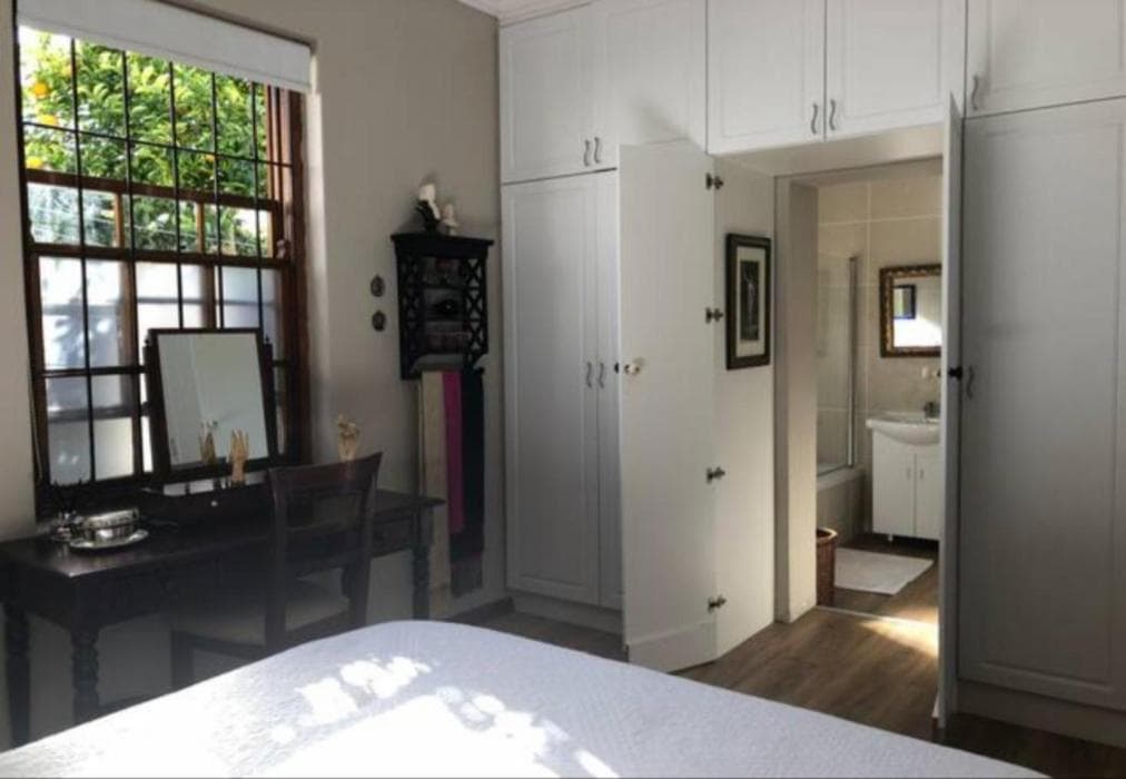 Central Claremont Garden House