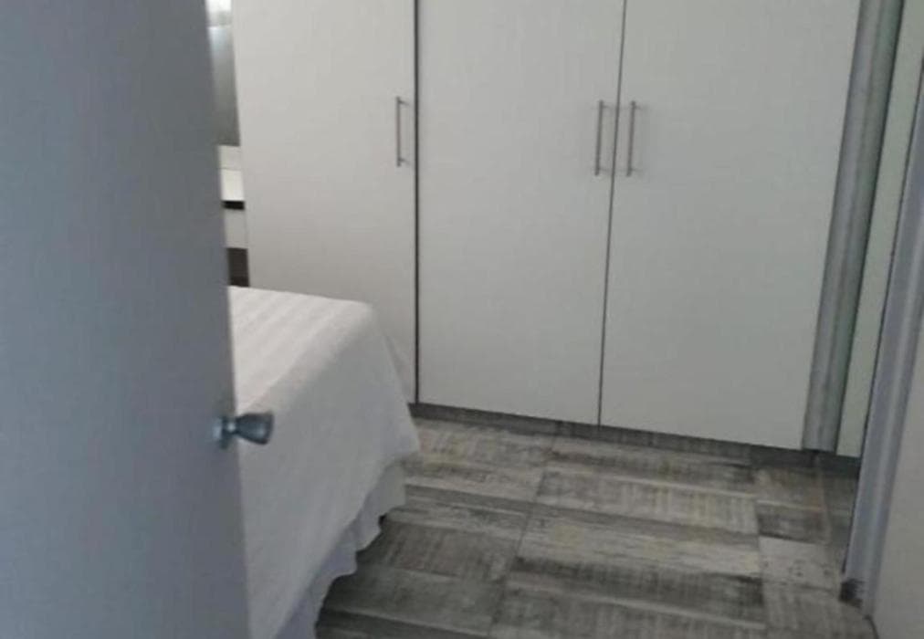 903 Tenbury Apartment