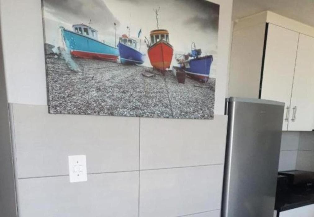 903 Tenbury Apartment