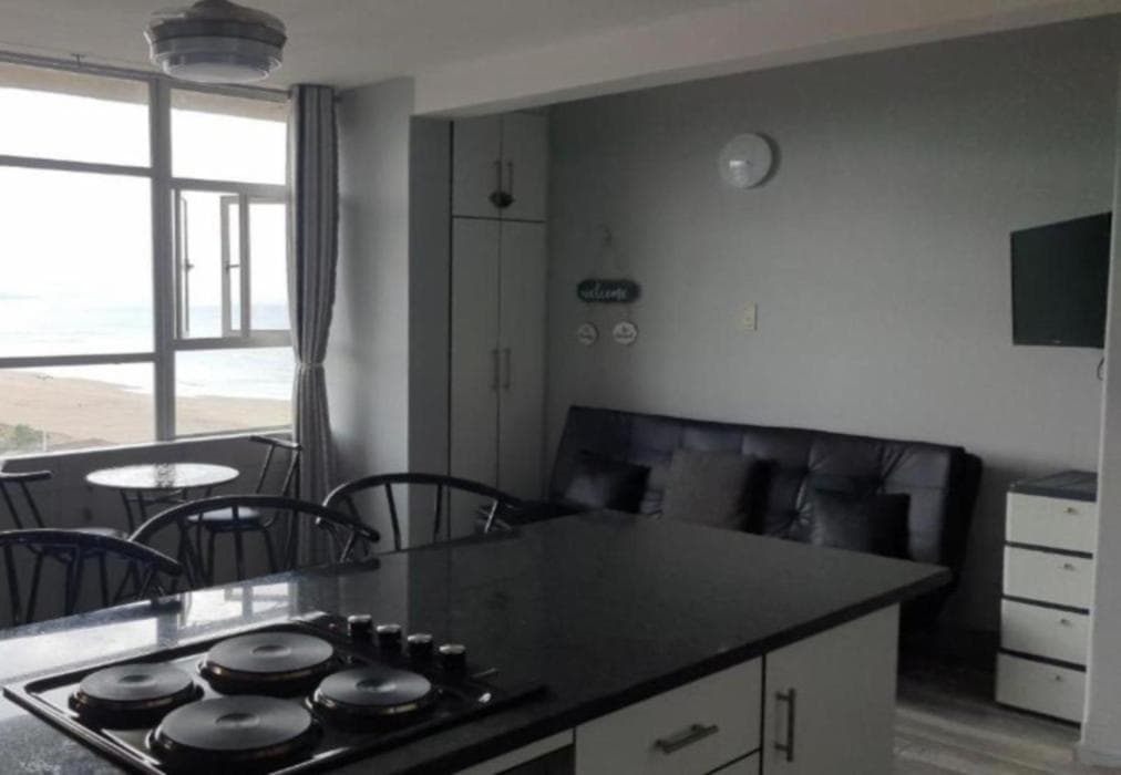 903 Tenbury Apartment