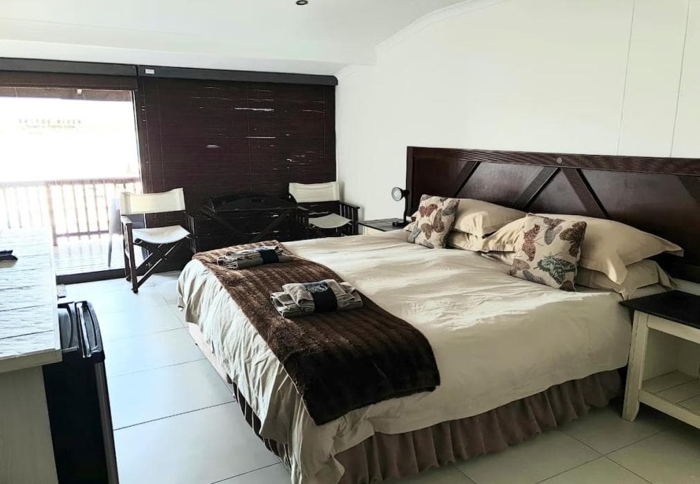 Breede River Lodge Waterfront Room 101