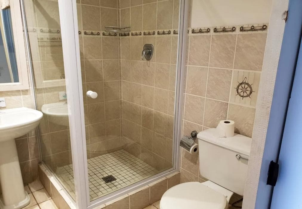 Breede River Lodge Waterfront Room 105