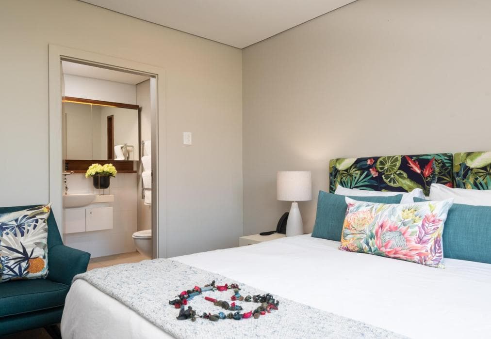 313 Elegant Zimbali Suite