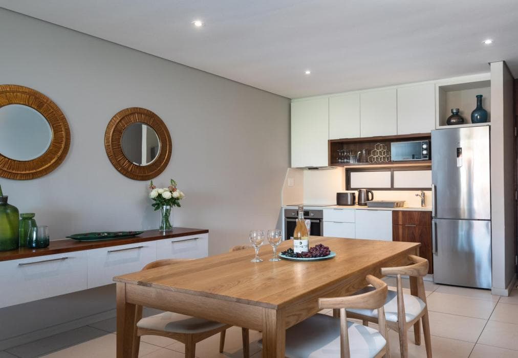 313 Elegant Zimbali Suite