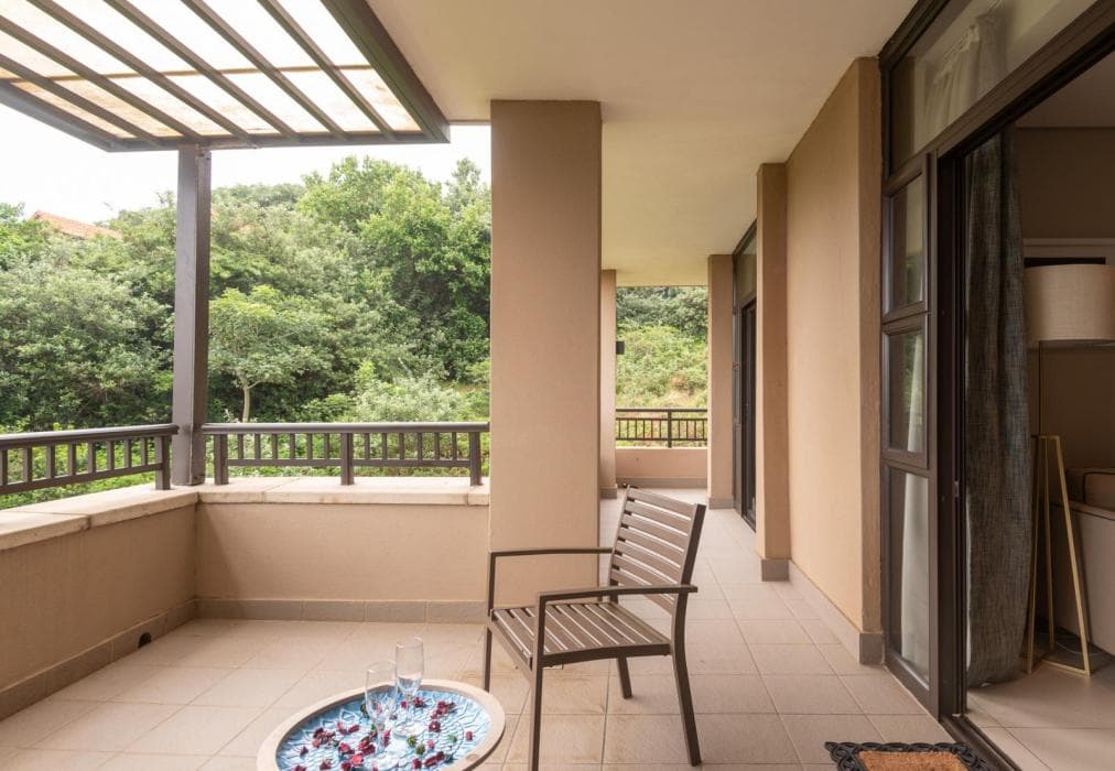 315 Striking Zimbali Suite