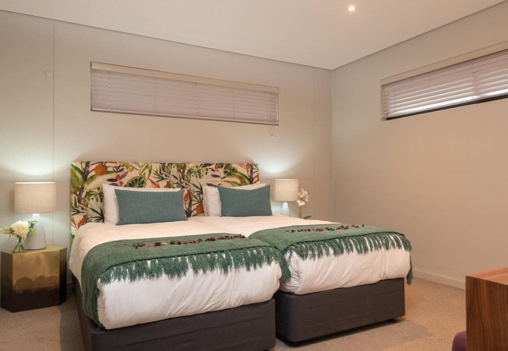 315 Striking Zimbali Suite