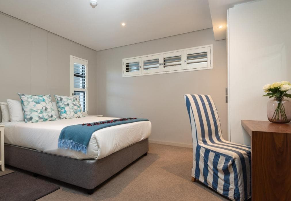 409 Tasteful Zimbali Suite