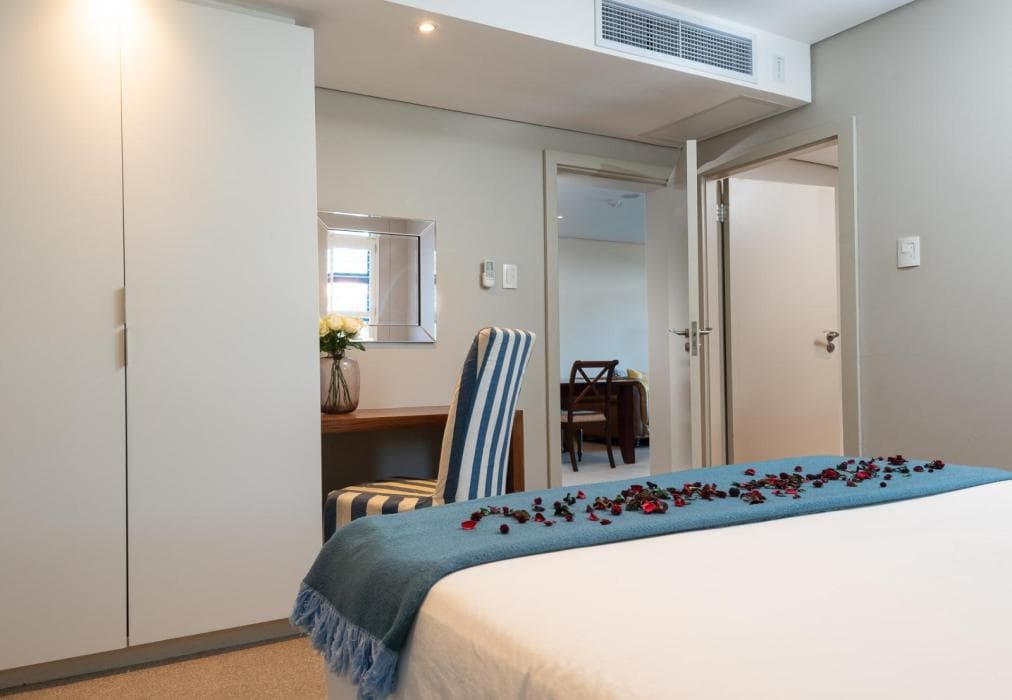 409 Tasteful Zimbali Suite