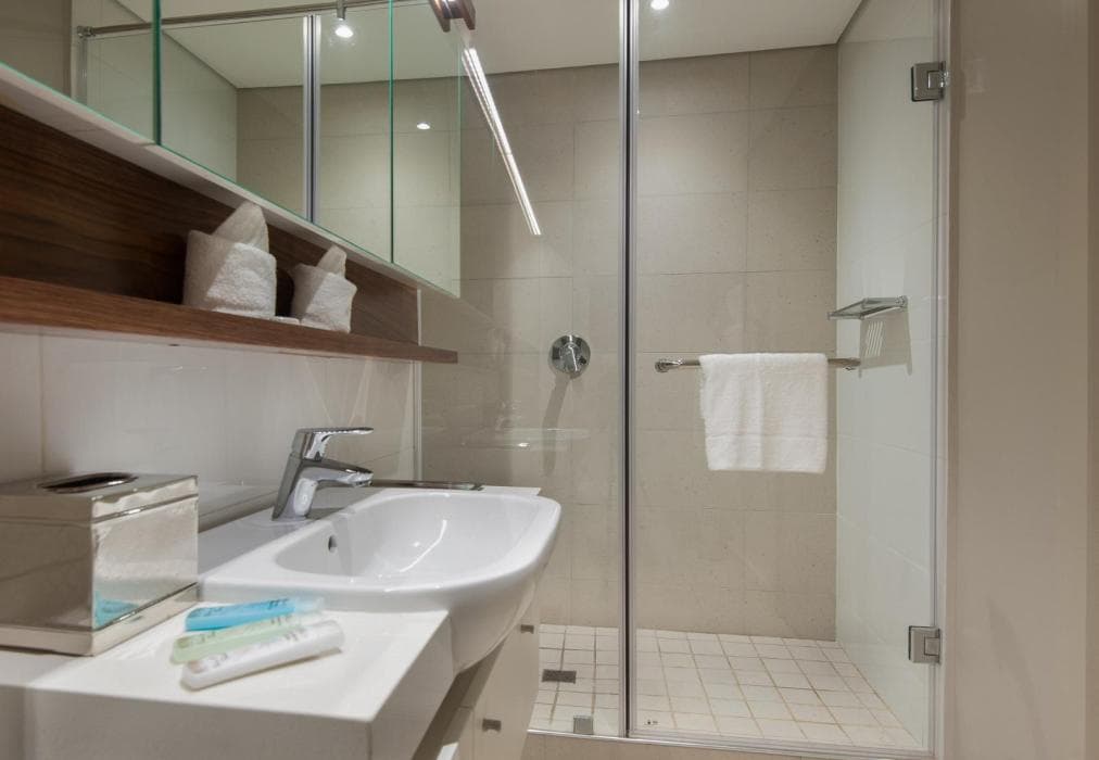 413 Lavish Zimbali Suite