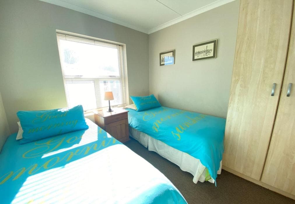 Jamaican Palms 27 Marina Martinique