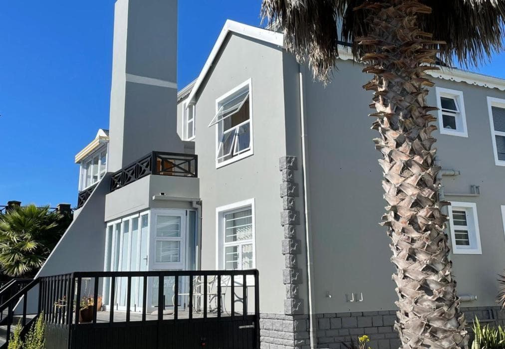 Jamaican Palms 27 Marina Martinique