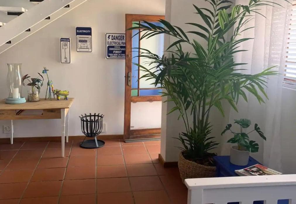 Sea La Vie, Sunset Beach