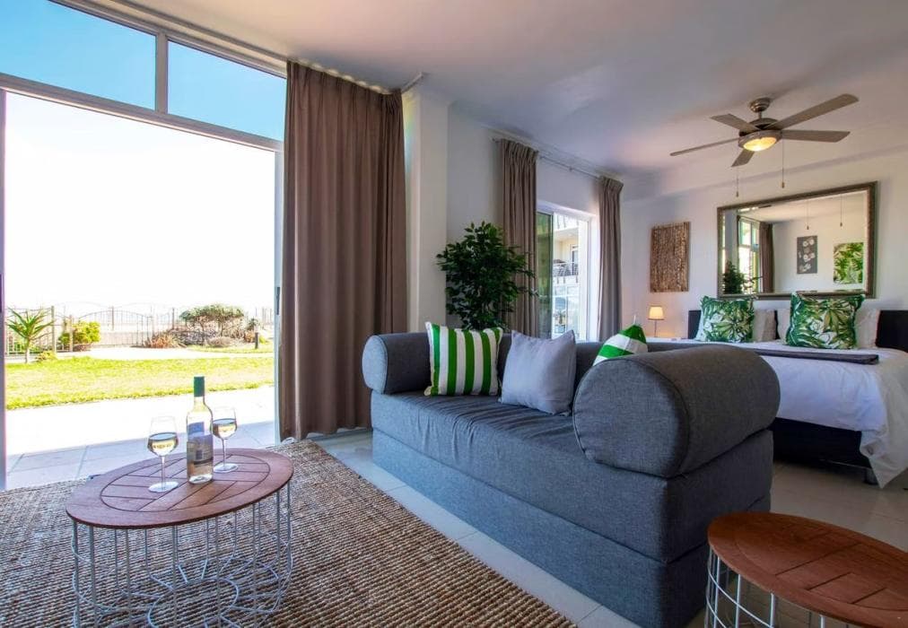 Romantic Beachfront Bachelor