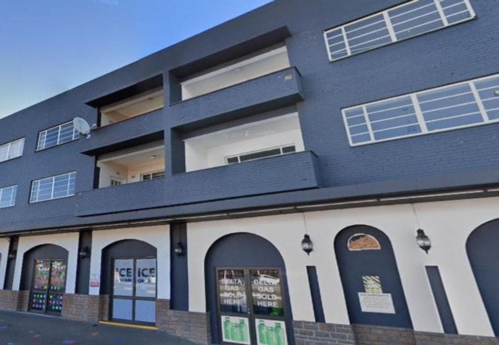 Reizis Modern Penthouse