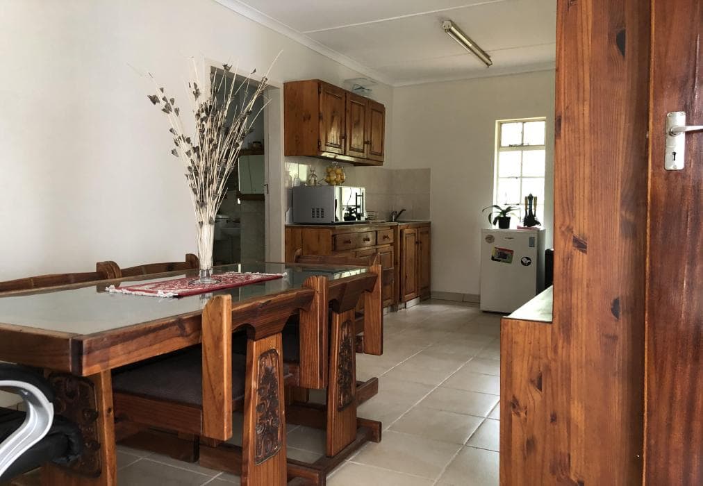 Jadanique Self Catering