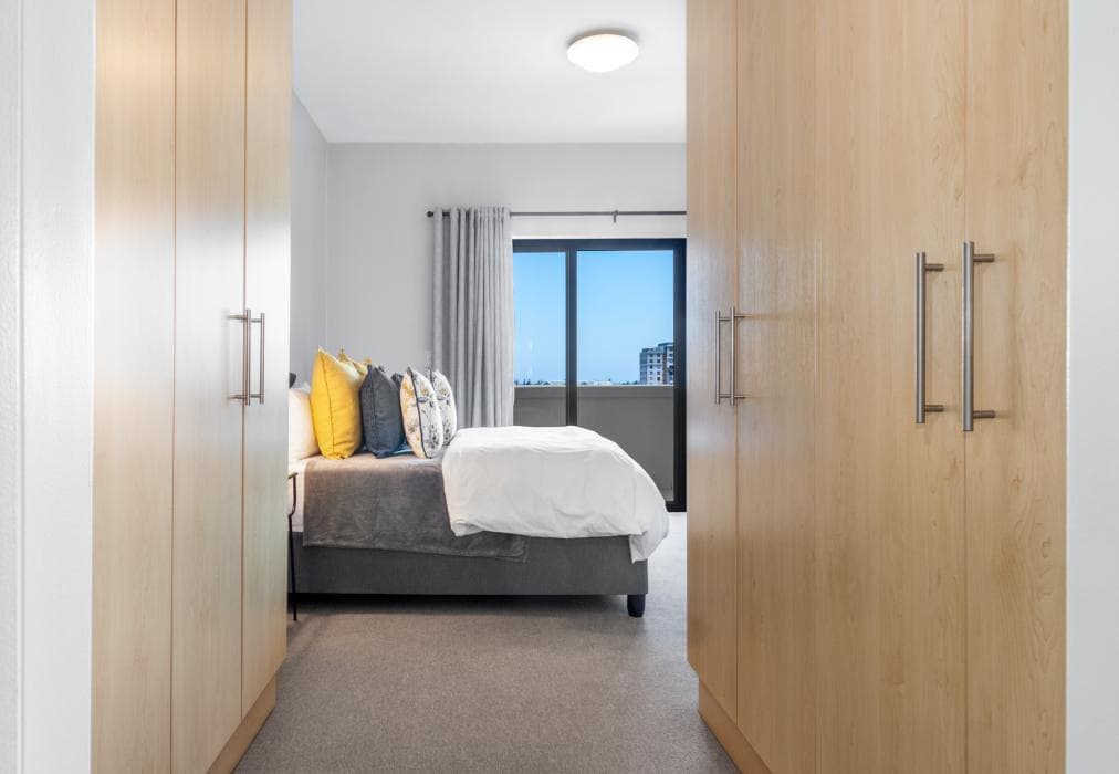 Knightsbridge 404 Towers