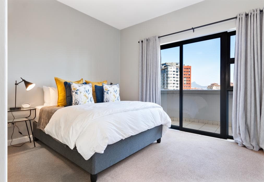 Knightsbridge 404 Towers