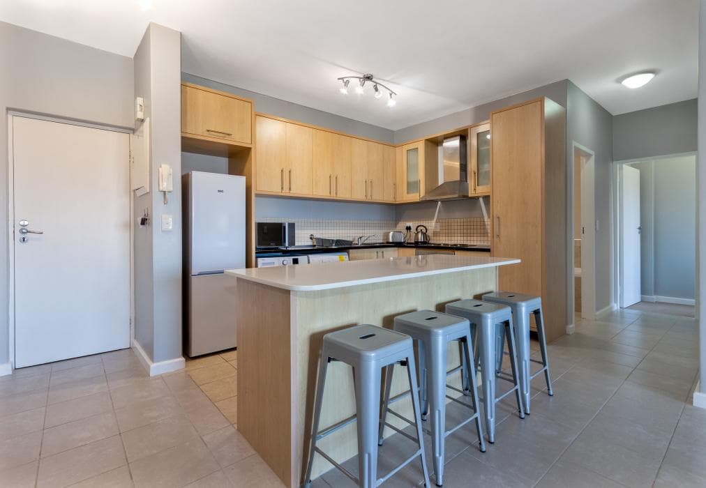 Knightsbridge 404 Towers