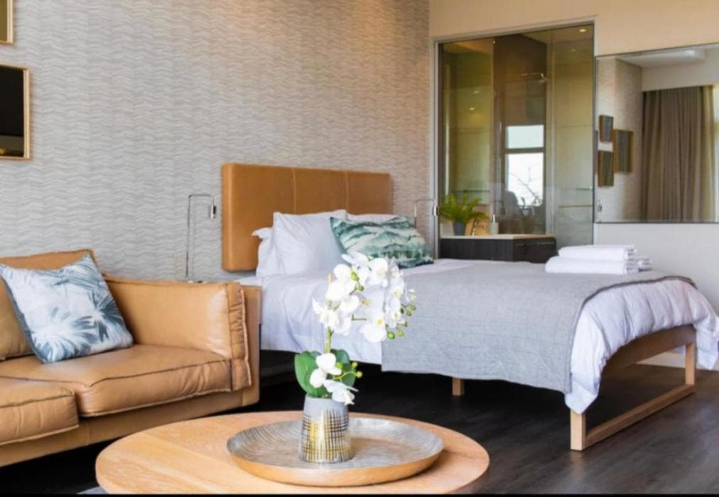 Menlyn Maine Unit 101