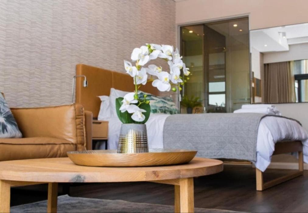 Menlyn Maine Unit 101