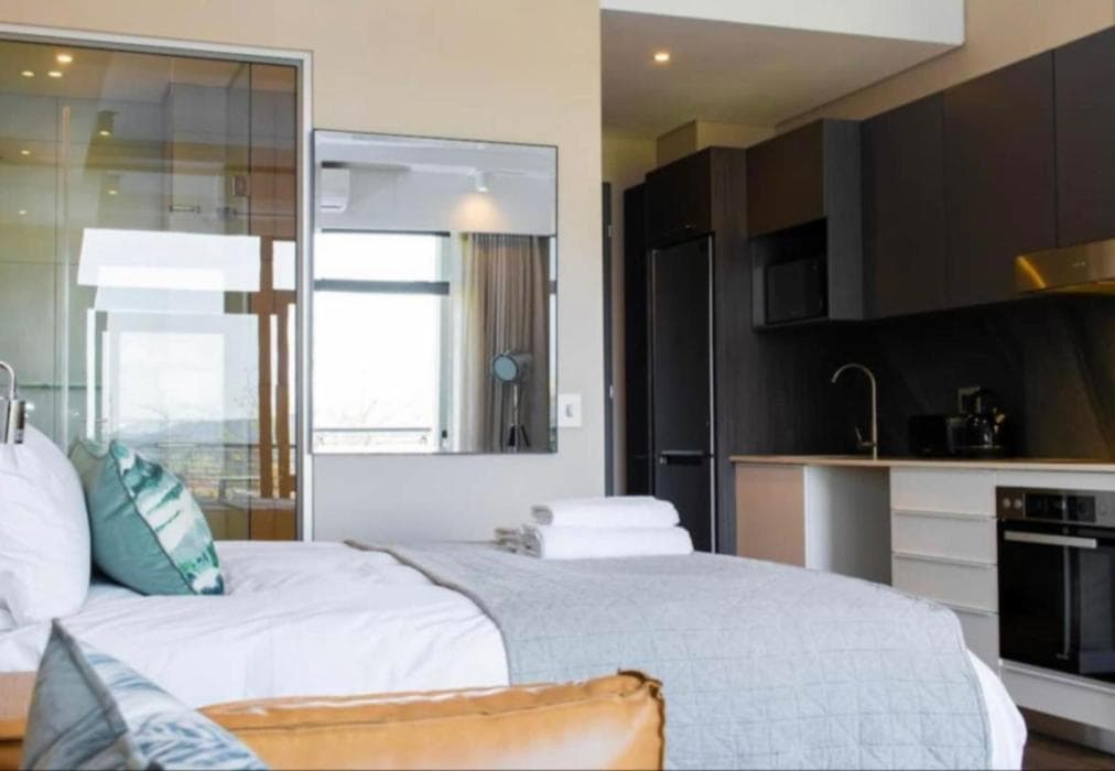 Menlyn Maine Unit 101