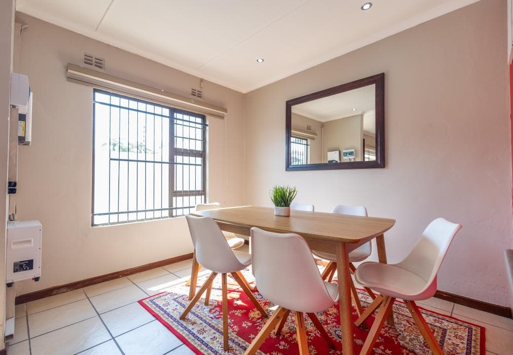 Zuri Place - 3 bedroom Cottage