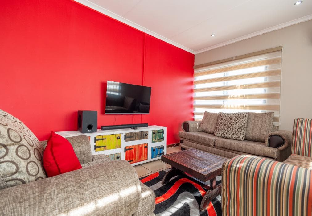 Zuri Place - 3 bedroom Cottage