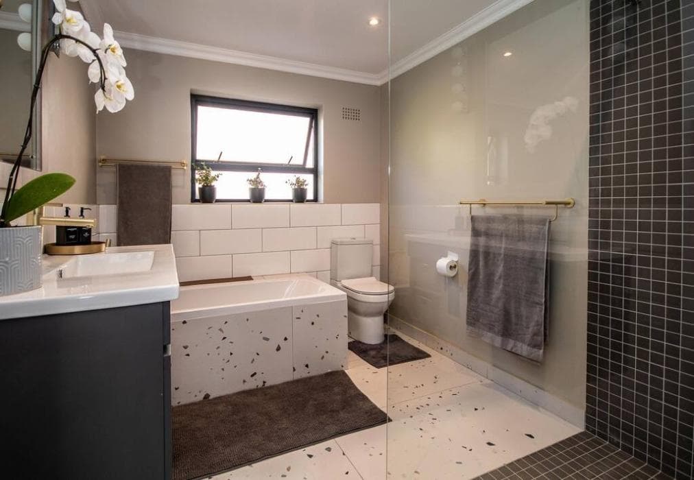 Higgovale Family Villa