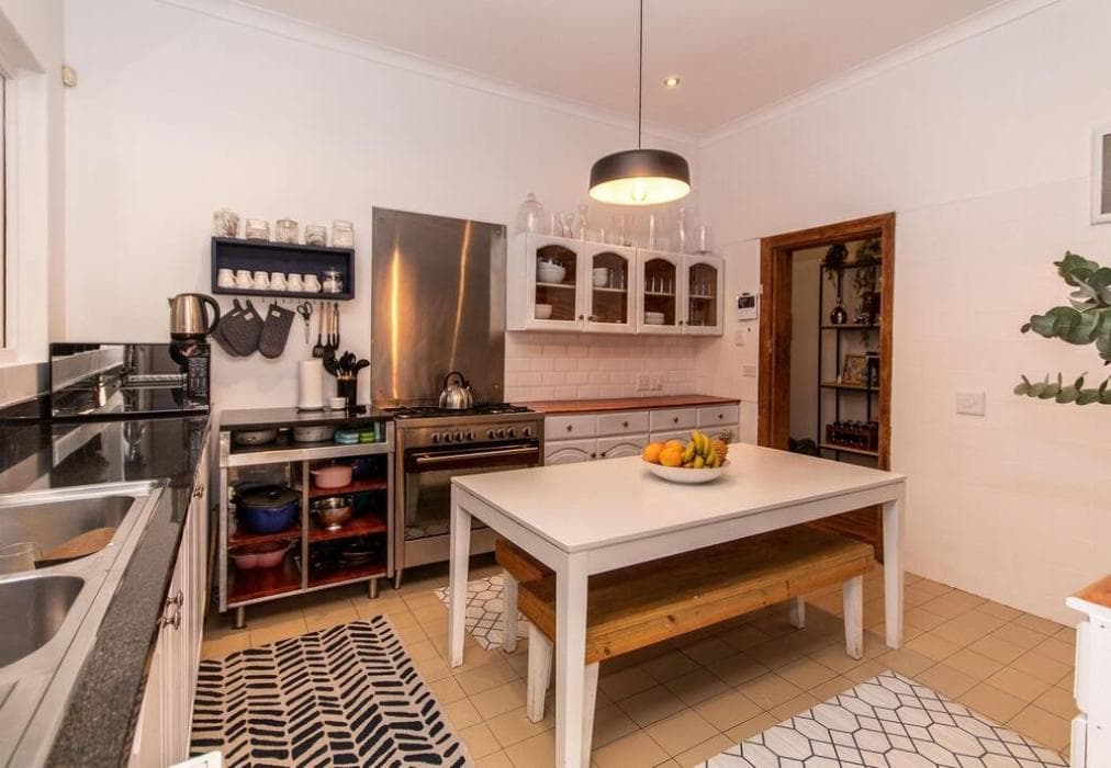 Higgovale Family Villa